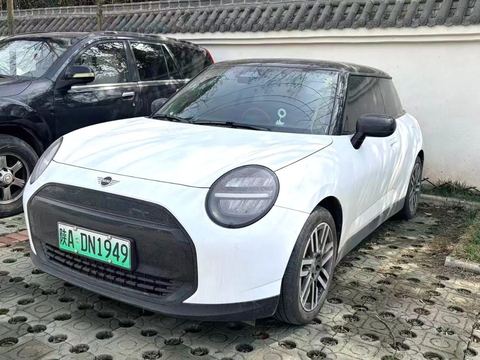 MINI Cooper E, 456km, Cooper E Classic 2025 из Китая
