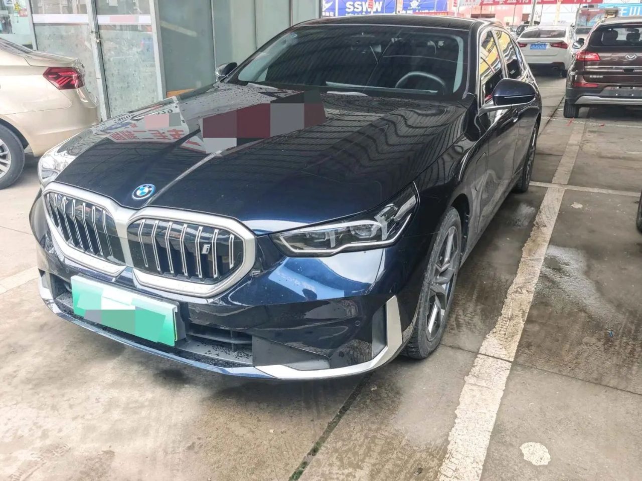 BMW i5 eDrive 30L luxury package 2024 из Китая
