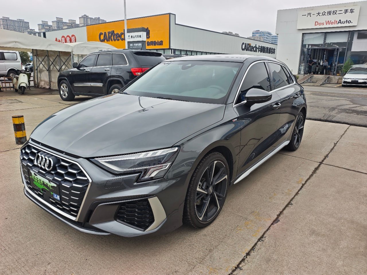 Audi A3 2022 Sportback 35 TFSI Fashion Sport 2021 из Китая