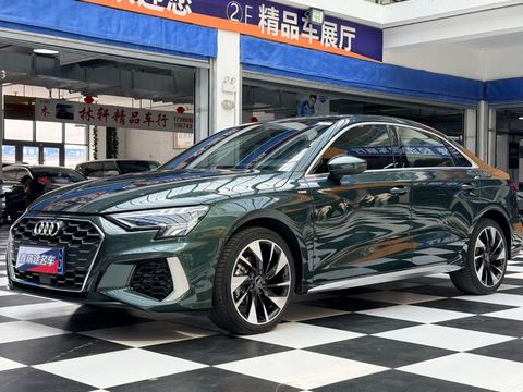 Audi A3L Limousine 35 TFSI Sport Fashion 2022 из Китая