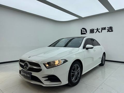 Mercedes-Benz A-Class A180L 1.3T Sport 2022 из Китая